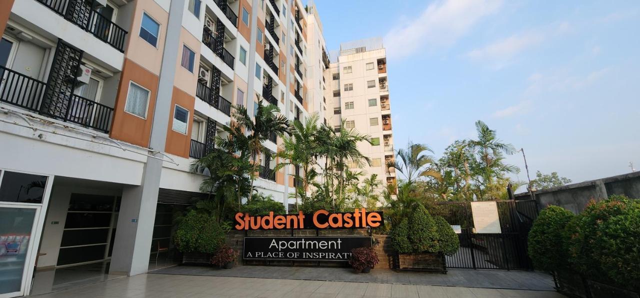 Apartemen Student Castle Yogyakarta Exteriér fotografie